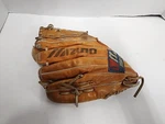 Mizuno MT2012FB Baseball Glove Rht Crest Multi Hinge. Fixed Price $12.95.