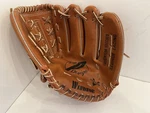 Windsor 37003 Professional Model E-z Catch 10" Rht Baseball Glove.. Fixed Price $12.97.