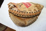 Rawlings RCM55 Lite Toe Mike Piazza Catchers Mitt Right Hand Throw. Fixed Price $45.00.