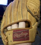 Vintage Rawlings Rusty Staub GJ79 Youth Baseball Glove Rht Flex-o-matic Palm. Fixed Price $19.98.