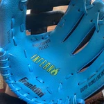 Franklin Inferno Glove/mitt 24951-9 Rht Baseball Softball Blue Black. Fixed Price $7.00.