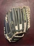 Easton Mako EMK1275TQ Rht Baseball Glove 12.75" Professional Hyperlite Nice. Fixed Price $139.99.
