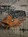 Wilson A2494 Rht T-ball Or Baseball Mitt 10 1/2" Pattern. Fixed Price $6.99.