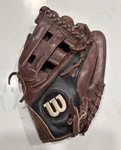 Wilson A2000 Pro Stock Infield Pitcher Baseball Glove 11.5 Superskin Rht. Fixed Price $149.99.
