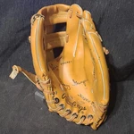 Used Rawlings Tony Gwynn RBG155 Youth Baseball Glove Mitt Rht. Fixed Price $8.70.