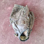 Louisville Slugger TPX1275 12.75 Inch Tournament Players Series Baseball Glove. Fixed Price $25.37.
