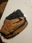 Used Rawlings Heart Of The Hide (hoh) PRO314-4GBB Baseball Glove 11.5" Rh. Fixed Price $95.00.