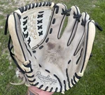 Rawlings PRO125SB-18GW 12.5" Softball Glove Gold Rht Heart Hide. Fixed Price $175.00.