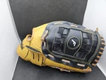 Franklin Field Master 12.5" Baseball Softball Glove 22608 Rht Adult Youth Tan. Fixed Price $17.98.