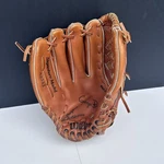 Wilson A2333 George Brett Signature Model Baseball Glove Snap Action Lht Cowhide. Fixed Price $29.99.
