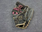 Wilson A1000 Baseball Glove Rht 11.5 Black / Tan Leather A10RB221786. Fixed Price $68.88.