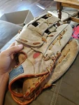 Vtg Mizuno MT1400 Lite Flex Multi Hinge Right Hand Throw 14" Baseball Needs Repa. Fixed Price $9.00.