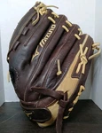 Mizuno 12.5 GFN1250S2 Franchise Lht Left Hand Throw Softball Baseball Glove. Fixed Price $59.00.
