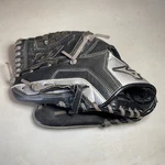 Mizuno Professional Series 12" Baseball/softball Glove Black Lht GPM1200B2. Fixed Price $23.84.