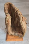 Wilson A2164 Jim Catfish Hunter Vintage Baseball Glove W/ Custom Display Stand. Fixed Price $41.97.
