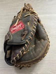 Rawlings RCM325SB Player Preferred Rht 1/2 Inch Catchers Mitt Lite Toe. Fixed Price $44.99.