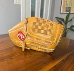Rawlings RBG36 Ken Griffey Jr. Rht/wear On Left Baseball Glove 12.5" Fastback. Fixed Price $39.99.