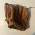 Regent Baseball Glove The Action Master, Top Grain Cowhide, 03117 Right Handed. Fixed Price $12.99.