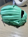 Rawlings Heart Of The Hide Baseball Glove Mint Green 12.75" Rht PROR3039-6M. Fixed Price $249.00.