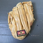 Easton Competitor Series EX1280 Right Hand Throw 3/4 Inch Baseball Glove. Fixed Price $29.99.