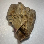 Vintage Rawlings Gj 59 Reggie Jackson Baseball Glove R-hnd Throw Wing Tip. Fixed Price $20.00.