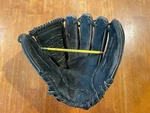 Louisville Slugger Series 12.5" Baseball Glove G125-9F Black (right Handed). Fixed Price $20.00.