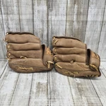 Lot Of Cambridge Baseball Gloves (BL20) Youth Brown Rht. Fixed Price $29.99.