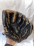 Rawlings Heart Of The Hide Gold Glove Series PRO12TCB Horween Made Usa. Fixed Price $500.00.