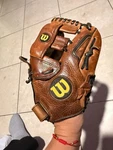 Wilson A800 Exclusive Ecco Leather 1786 11.5" Baseball Glove Rht. Fixed Price $84.15.