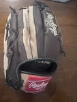 Rawlings Renegade Series R120R Inch Baseball Glove Basket Weave Pocket Rht. Fixed Price $25.00.