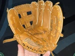 Rawlings RGB105 Cal Ripken Jr. Youth Baseball Glove Right Throw. Fixed Price $9.00.