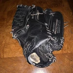 Mizuno Rht Prospect Gpt 1151 Baseball Glove Leather Black Youth 11.5" Preowned !. Fixed Price $5.00.