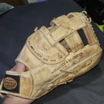Louisville Slugger LSG10 Big Daddy Cowhide 13" Baseball Softball Glove /mitt Rht. Fixed Price $30.00.