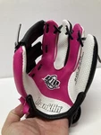 Franklin Youth T-ball/baseball Glove Rtp 8.N 8.5 Right Hand Thrower Pink. Fixed Price $6.99.