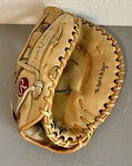 Rawlings RFM9 Deep Well Pocket Fastback Model Keith Hernandez Baseball Glove Rht. Fixed Price $35.00.