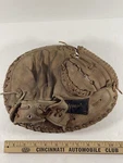 Vintage Spalding Mitt Tom Haller 42-763 Professional Ez Flex Catchers. Fixed Price $24.99.