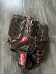 Rawlings FP120 Fastpitch Softball Leather Glove Rht 12INCH Mitt. Fixed Price $15.97.