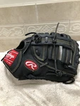 Rawlings Boys Tight Fit Semi-tough 11.5 Baseball First Mitt Right Throw. Fixed Price $100.00.
