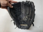 Mizuno Park Series Baseball Glove Gbp 1206 Rg Black Rht. Fixed Price $29.77.