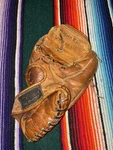 Vintage Wilson A2121 Leather Baseball Glove Mitt Made Usa Brown Rht. Fixed Price $29.99.