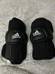 Adidas Freak Flex Lax Lacrosse Arm Guards Pads CF9660 Black Sz:. Fixed Price $18.00.
