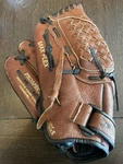 Mizuno Gpp 1150Y1 Prospect Power Close Max Flex 11.5" Glove Left Hand Throw Lht. Fixed Price $31.49.