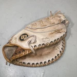 Wilson A2850 "the Big Scoop" Gil Hodges Baseball Glove Right Hand Throw. Fixed Price $18.50.