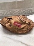 Louisville LPS210T 31 Fully Broken In Boys Baseball Catchers Mitt Right Throw. Fixed Price $75.00.