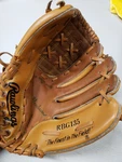 Rawlings RGB135 Rickey Henderson Youth Baseball Glove/mitt Rht. Fixed Price $15.98.