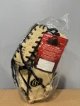 New Rawlings Heart Of The Hide 12.75 Inch PROR3039-22CB Baseball Glove (rht ). Fixed Price $277.99.