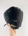 Mizuno Inch Black Leather Right Handed Baseball Glove Mmx 122P Very Good. Fixed Price $27.99.