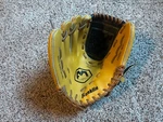 Franklin Lht Glove 22606L 10.5" Fieldmaster Series Vgc. Fixed Price $8.99.