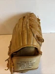 Vintage Montgomery Award Series 60-21226 Rht Baseball Glove Made Korea. Fixed Price $22.96.