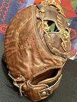 Nokona SBM-100-K Padded Kangaroo Softball First Base Mitt Right Hand Throw Usa. Fixed Price $300.00.
